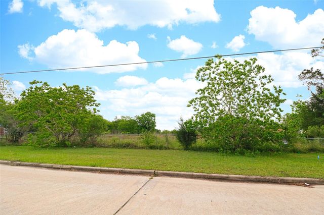 2625 Hillhouse Road, Pearland, TX 77584