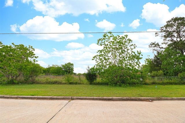 2625 Hillhouse Road, Pearland, TX 77584