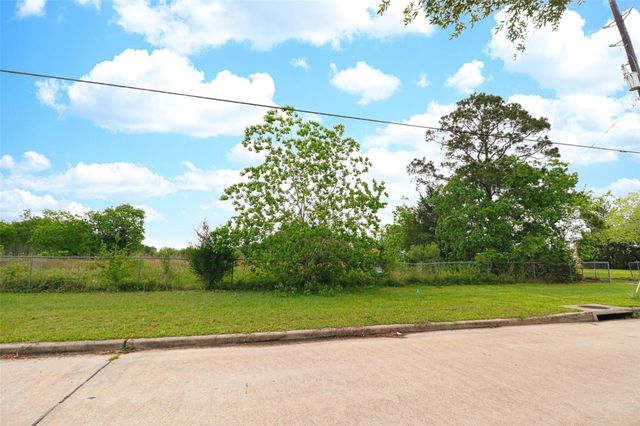 2625 Hillhouse Road, Pearland, TX 77584