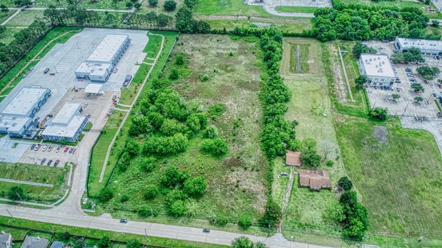 2625 Hillhouse Road, Pearland, TX 77584