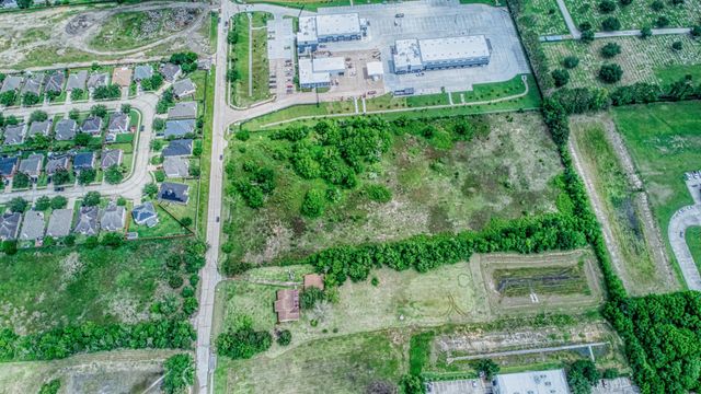 2625 Hillhouse Road, Pearland, TX 77584