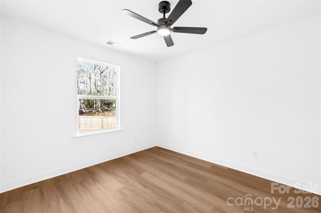 6900 Barrington Drive, Charlotte, NC 28215