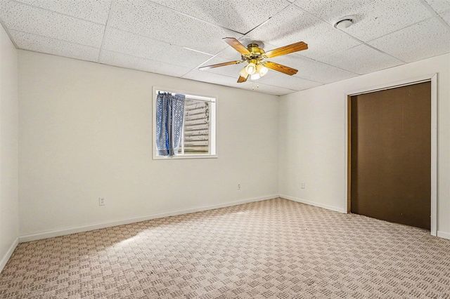 27580 Manchester Circle, Paw Paw, MI 49079