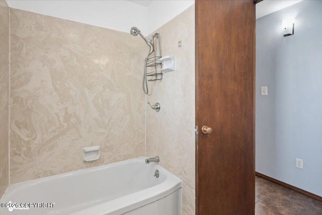 1701 W 36th Avenue, Anchorage, AK 99517