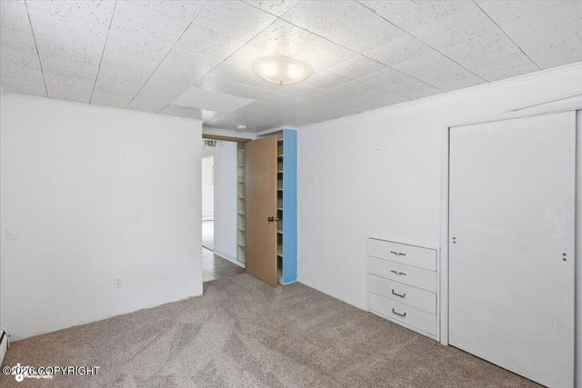 1701 W 36th Avenue, Anchorage, AK 99517