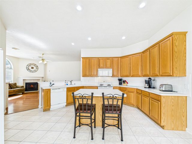 1119 Sussex Trail, Pearland, TX 77584