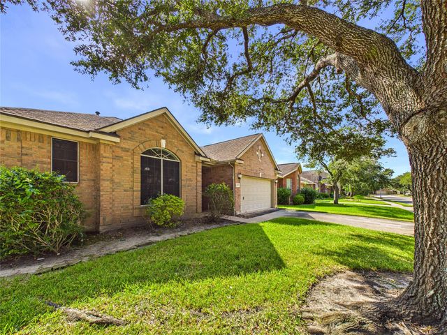1119 Sussex Trail, Pearland, TX 77584