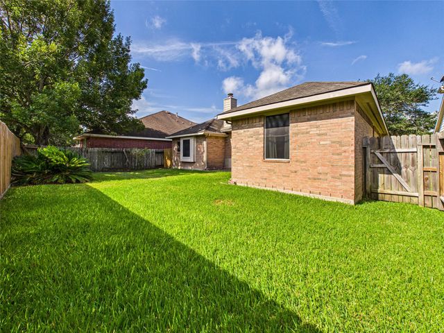 1119 Sussex Trail, Pearland, TX 77584