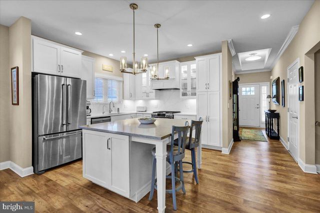 459 VALOR DR, Lititz, PA 17543