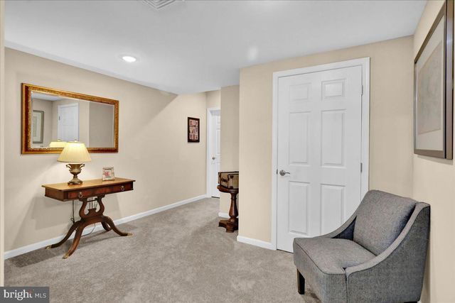 459 VALOR DR, Lititz, PA 17543