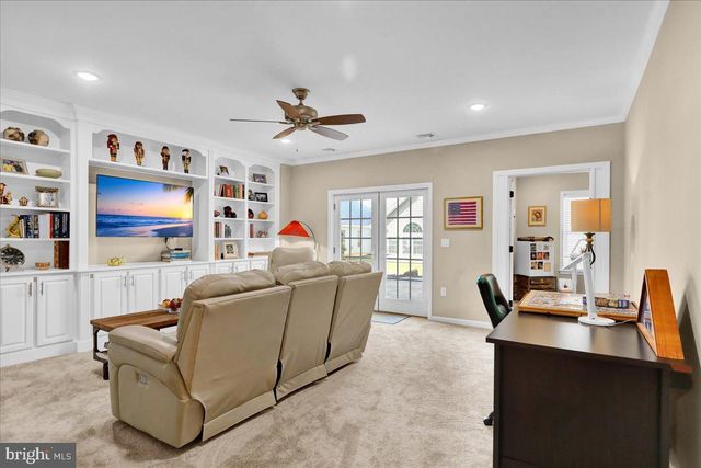 459 VALOR DR, Lititz, PA 17543