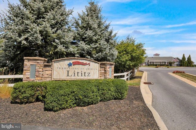 459 VALOR DR, Lititz, PA 17543