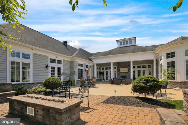 459 VALOR DR, Lititz, PA 17543