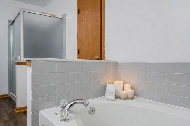 1544 Suncrest Lane, Bolingbrook, IL 60490