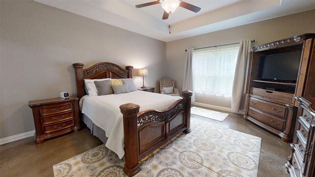 3904 Laramie Trail, Granbury, TX 76048