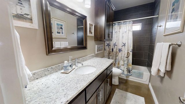 3904 Laramie Trail, Granbury, TX 76048
