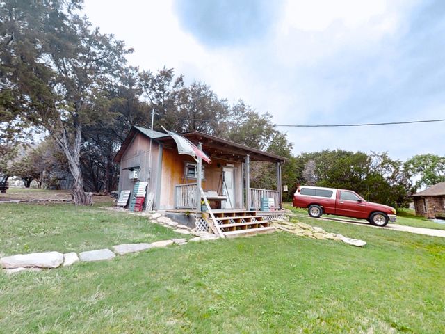 3904 Laramie Trail, Granbury, TX 76048