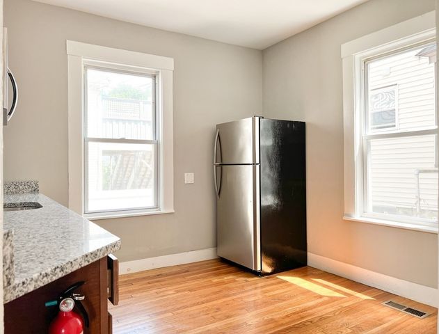 642 Moody St 1, Waltham, MA 02453