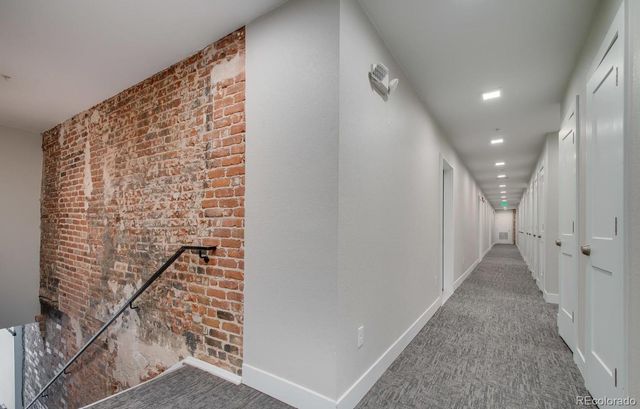 300 S Logan Street 211, Denver, CO 80209