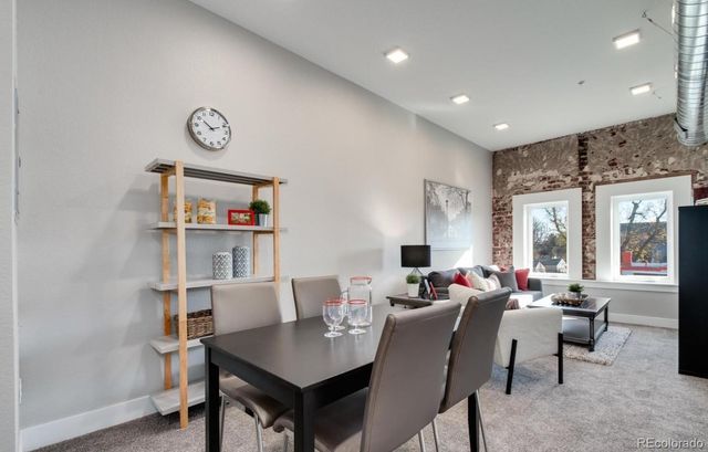 300 S Logan Street 211, Denver, CO 80209