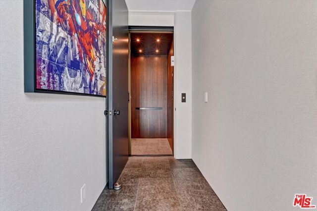 1049 Loma Vista Drive, Beverly Hills, CA 90210