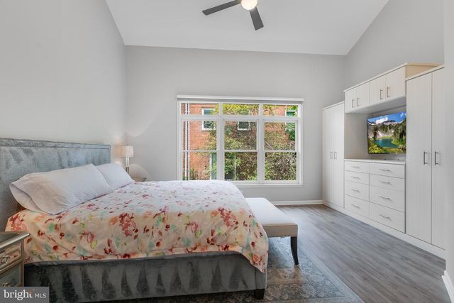 1507-D N COLONIAL TER, Arlington, VA 22209