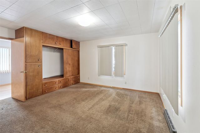 902 Rapids Street, Adel, IA 50003