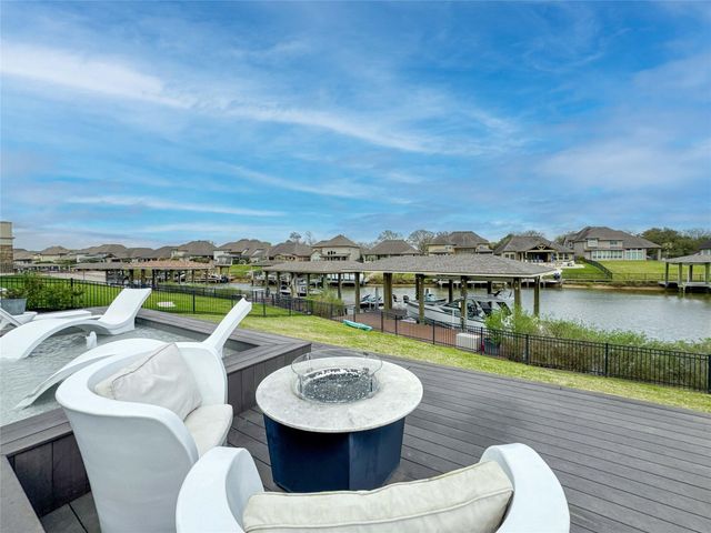631 Appia Drive, Kemah, TX 77565