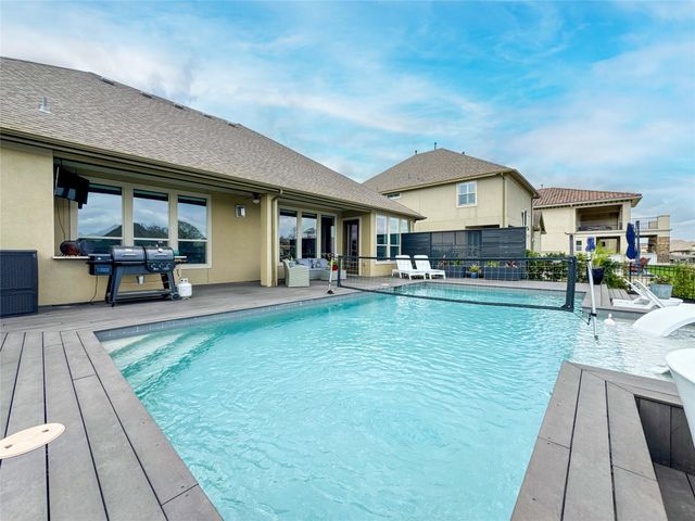 631 Appia Drive, Kemah, TX 77565