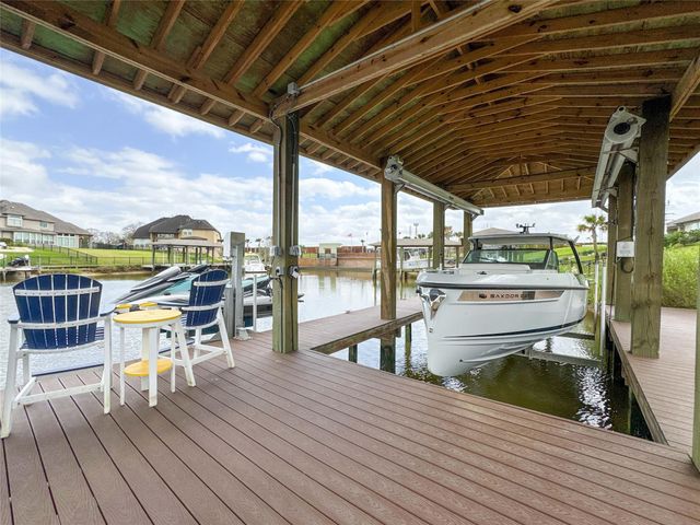 631 Appia Drive, Kemah, TX 77565