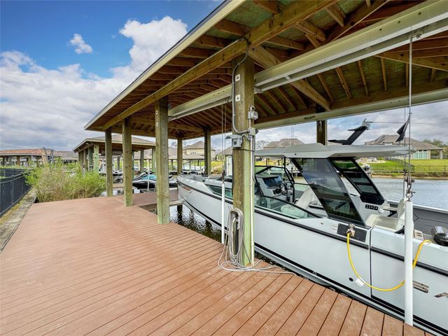 631 Appia Drive, Kemah, TX 77565