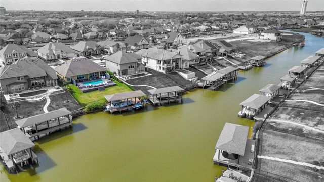631 Appia Drive, Kemah, TX 77565