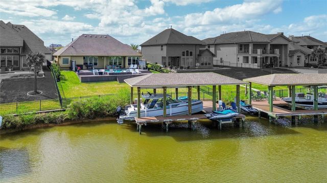 631 Appia Drive, Kemah, TX 77565