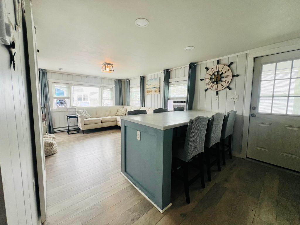 Image 11 of property listing at 24 Wall Street, Hampton, NH 03842