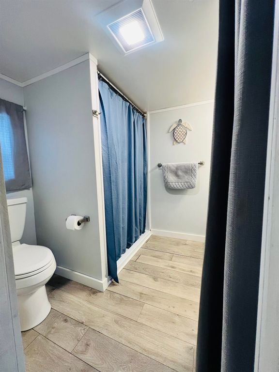 Image 21 of property listing at 24 Wall Street, Hampton, NH 03842