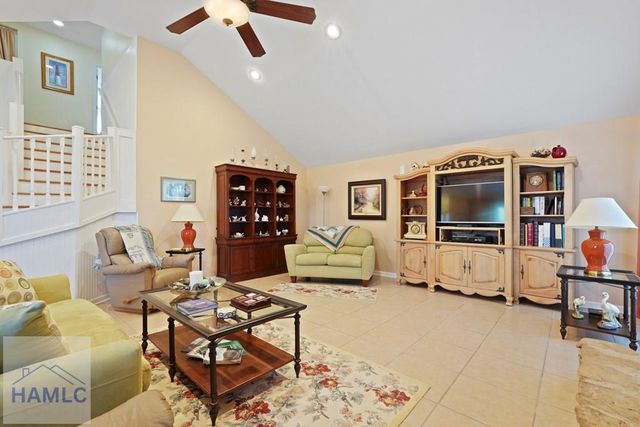 10 Pinetree Road, Midway, GA 31320