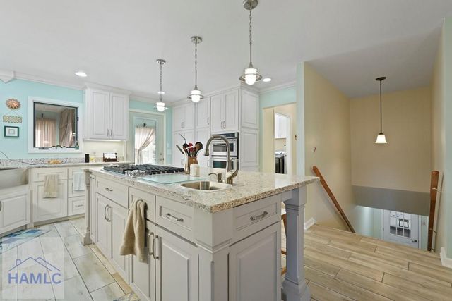 10 Pinetree Road, Midway, GA 31320