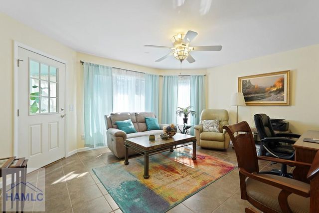 10 Pinetree Road, Midway, GA 31320