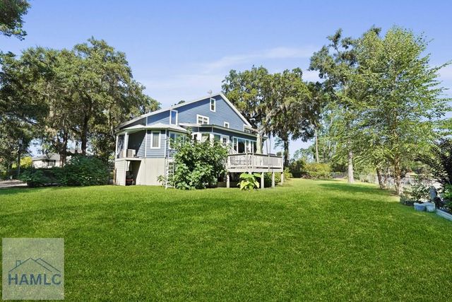 10 Pinetree Road, Midway, GA 31320
