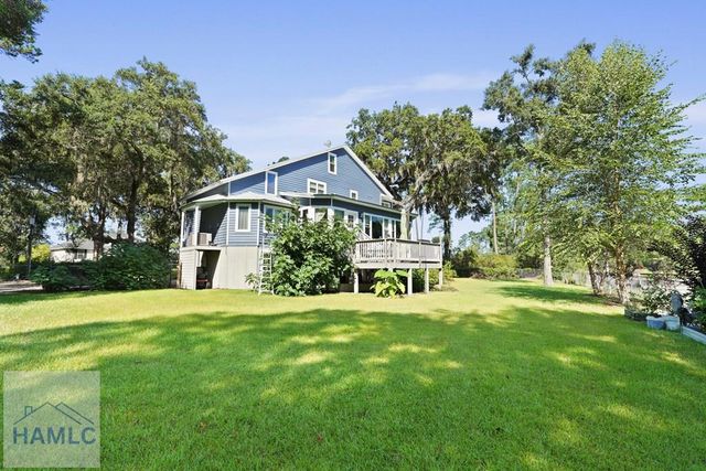 10 Pinetree Road, Midway, GA 31320