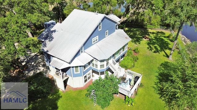 10 Pinetree Road, Midway, GA 31320