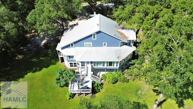 10 Pinetree Road, Midway, GA 31320