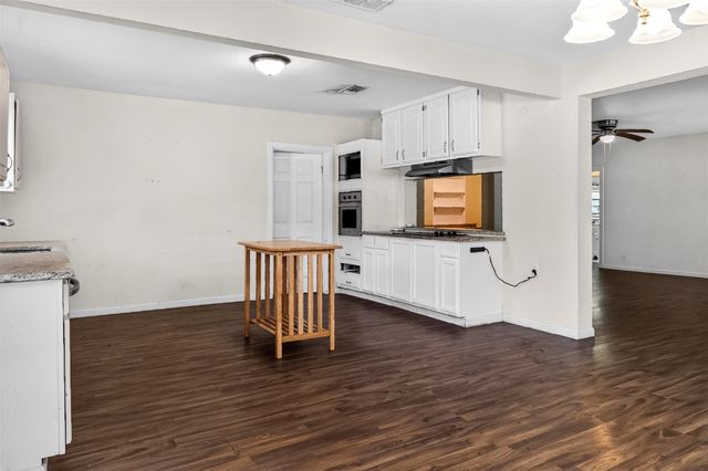 3901 Moulton Street, Greenville, TX 75401