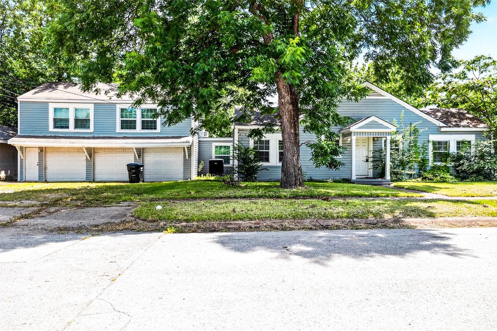 3901 Moulton Street, Greenville, TX 75401