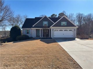 179 Raven Ridge, Jefferson, GA 30549