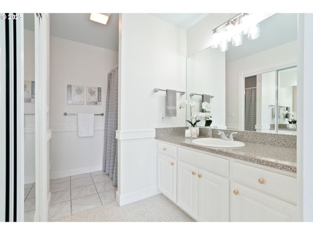 36313 BLUEBERRY Dr, Lebanon, OR 97355