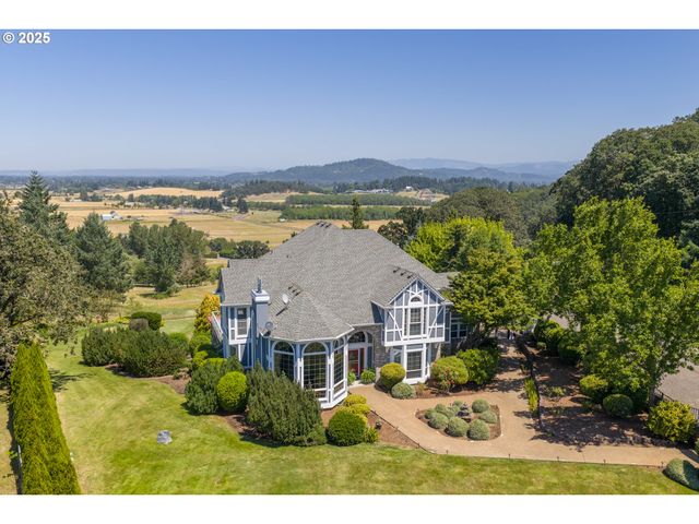 36313 BLUEBERRY Dr, Lebanon, OR 97355