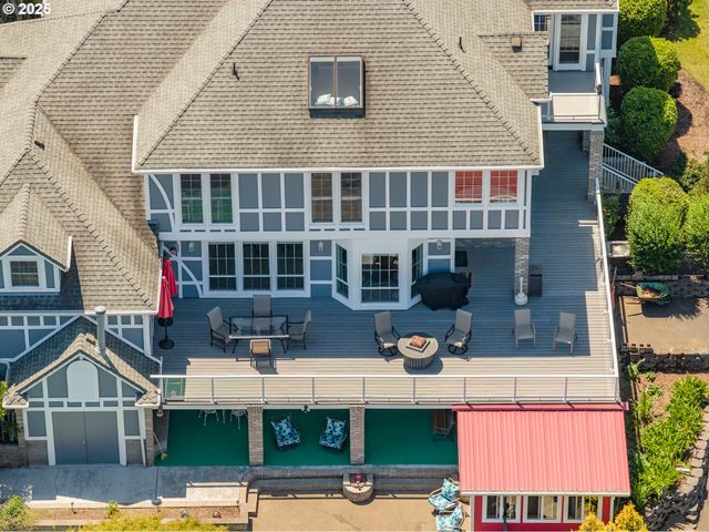 36313 BLUEBERRY Dr, Lebanon, OR 97355