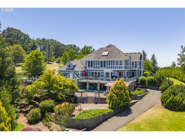 36313 BLUEBERRY Dr, Lebanon, OR 97355