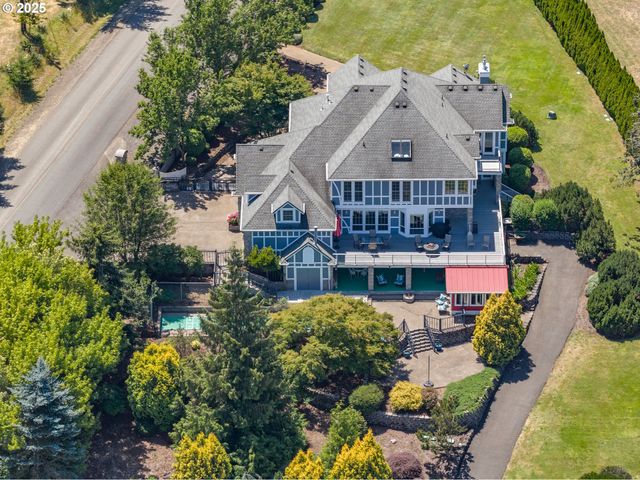 36313 BLUEBERRY Dr, Lebanon, OR 97355